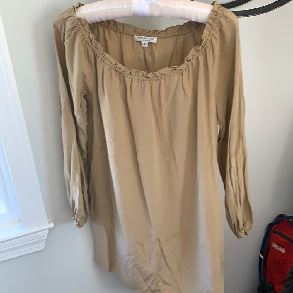 Women’s dress